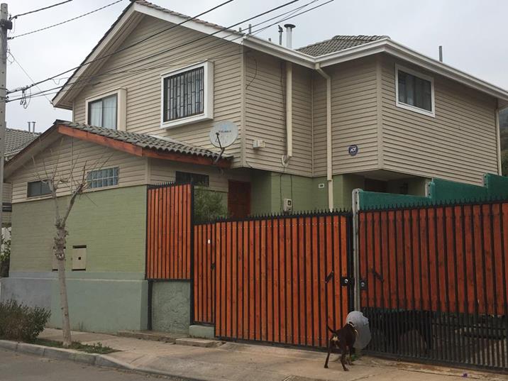 Av. Las Torres Nº1188, Altos del Parque, Melipilla.