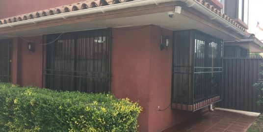 Esplendida casa en arriendo, Calle Ugalde, Melipilla