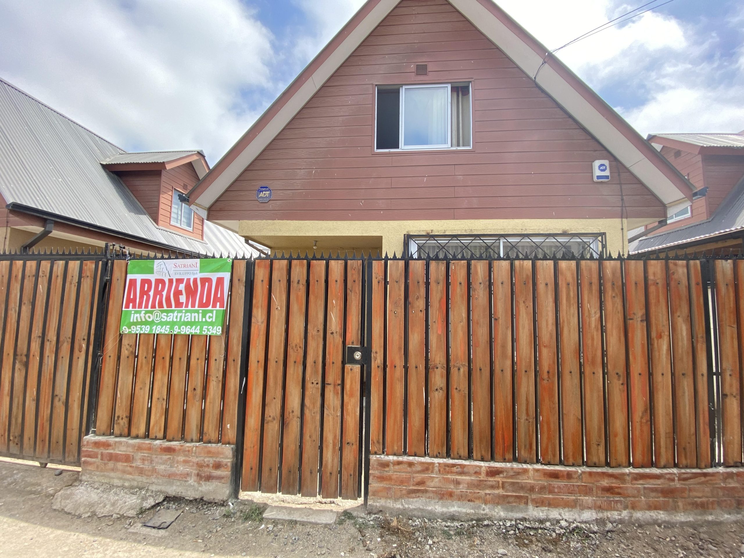 Propiedad en arriendo, Los Abetos, Altos del Maitén, Melipilla.