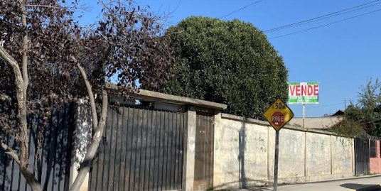 EXCEPCIONAL PROPIEDAD EN PLENO CENTRO, UBICADA A DOS CUADRAS DE PLAZA DE ARMAS, MELIPILLA.