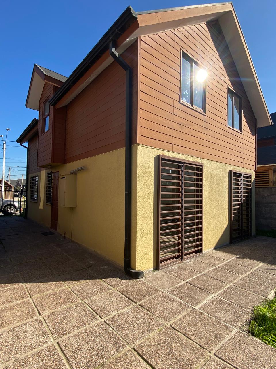 IMPECABLE PROPIEDAD EN ARRIENDO ALTOS DEL MAITEN.
