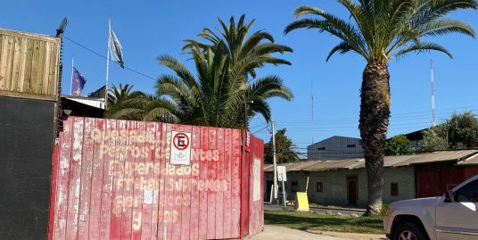 MEJOR SITIO EN VENTA RIQUELME CON  SERRANO.   MELIPILLA