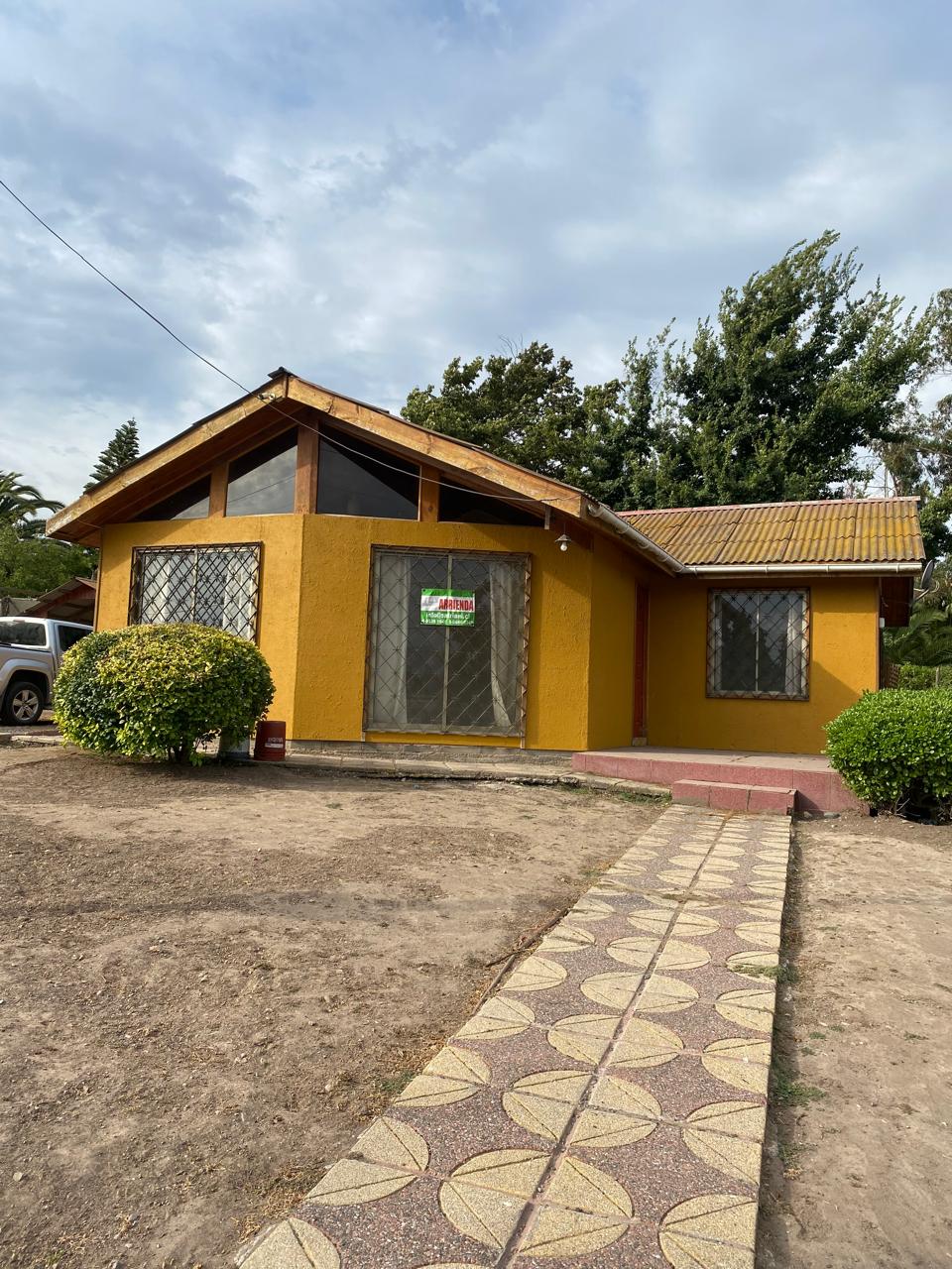 SE ARRIENDA  PROPIEDAD EN  CAMINO VILLA ALEGRE, MELIPILLA.