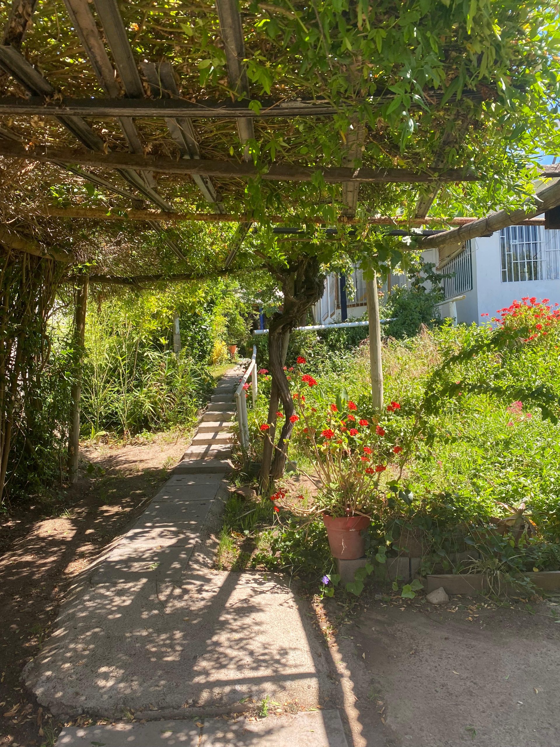 ARRIENDO PROPIEDAD EN HUECHUN, MELIPILLA.