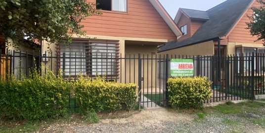 PROPIEDAD EN ARRIENDO EN ALTOS DEL MAITEN, MELIPILLA.